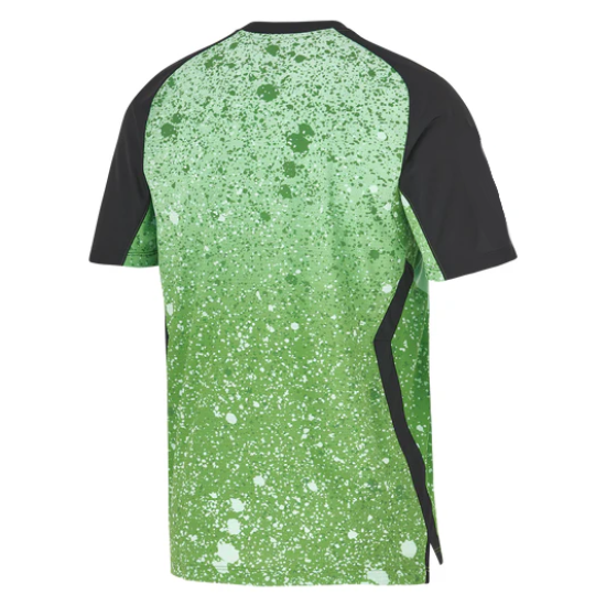 Men’s Short Sleeve Classic T-Shirt Men’s Short Sleeve Classic T-Shirt